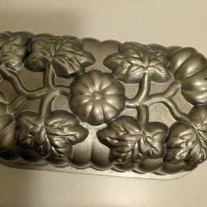 Nordic Ware pumpkin loaf pan